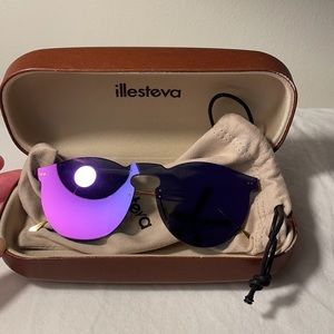 Purple Illesteva sunglasses!